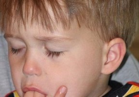 zuga-mi-hijo-no-deja-de-chuparse-los-dedos