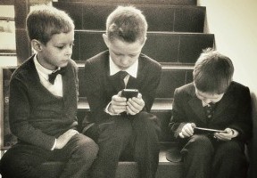 zuga-padres-canadienses-decide-alejarse-de-la-tecnologia